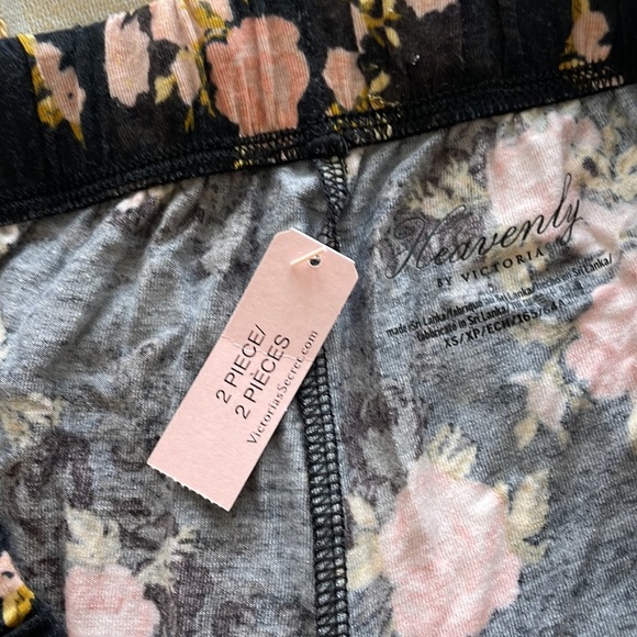 2 Piece Silky Soft Victoria Secret Pajama Set - Picture 10 of 10